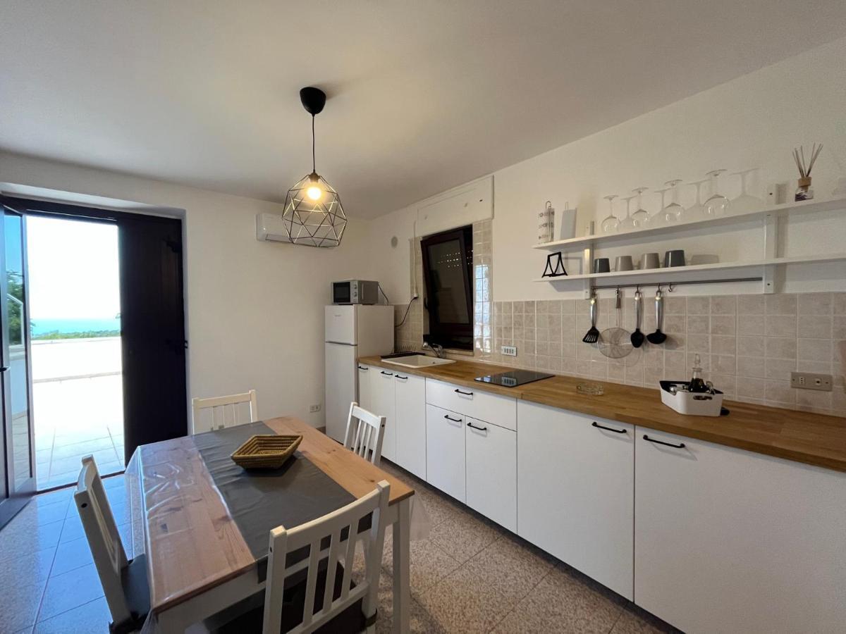 Gorgo Rinaldi - Locazioni Brevi Guest House Monopoli Exterior foto